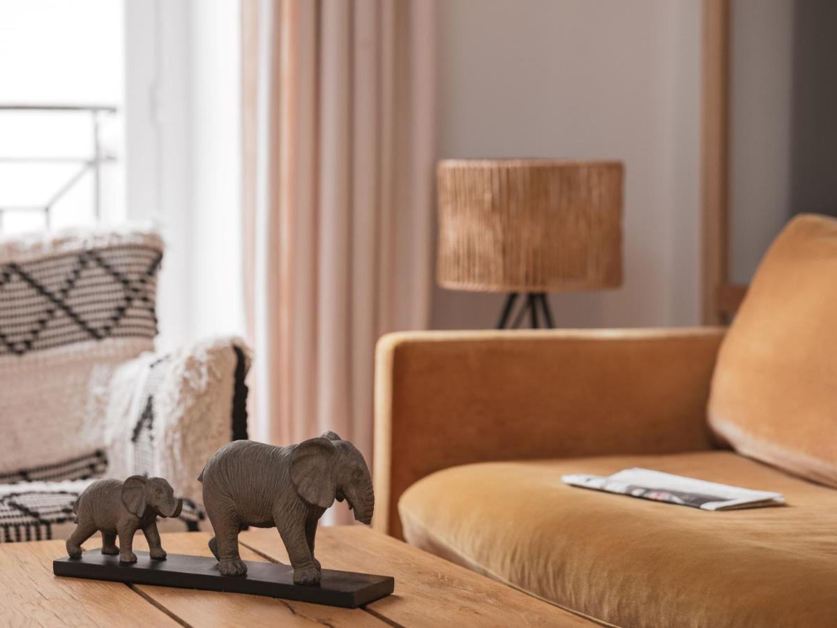 Appartements Place Royale - Maisons Du Monde Hotel & Suites 南特 外观 照片
